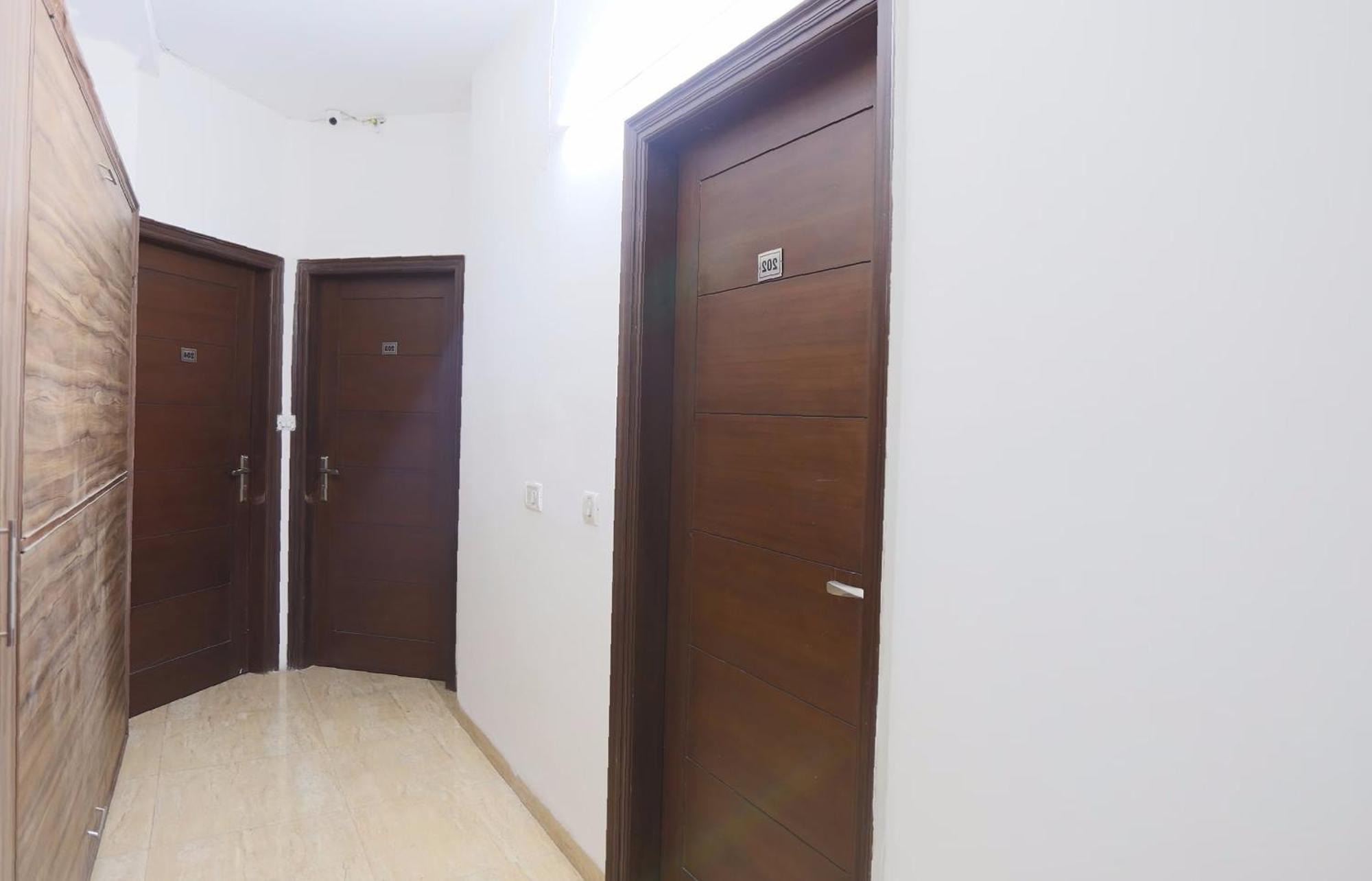 Hotel O New Raj Kamal Аурангабад Экстерьер фото